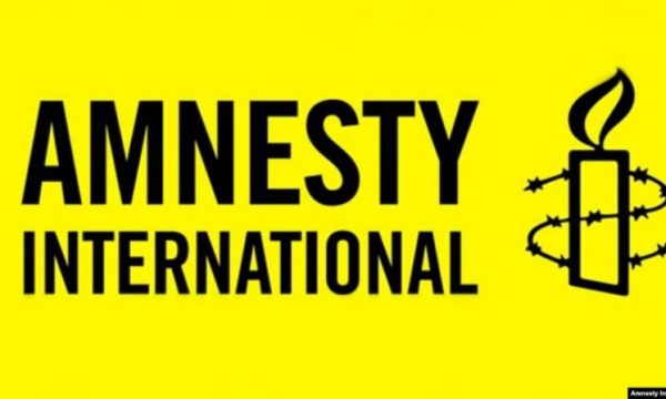Rusia ndalon Amnesty International