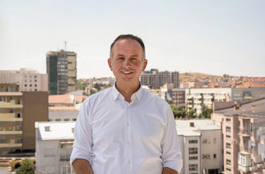  Riad Rashiti: Qeverisja aktuale ka zvogëluar investimet dhe ka rritur shpenzimet e luksit